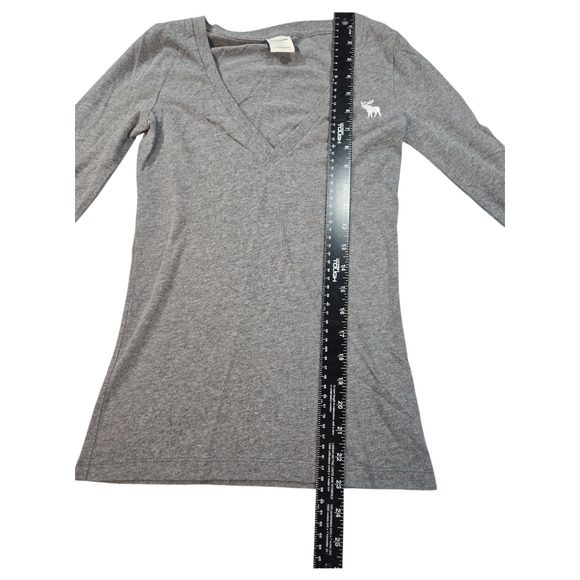 Abercrombie Kids Girls Sz LG Long Sleeve Gray Top Sequin Fall Winter Preppy EUC - Picture 5 of 8